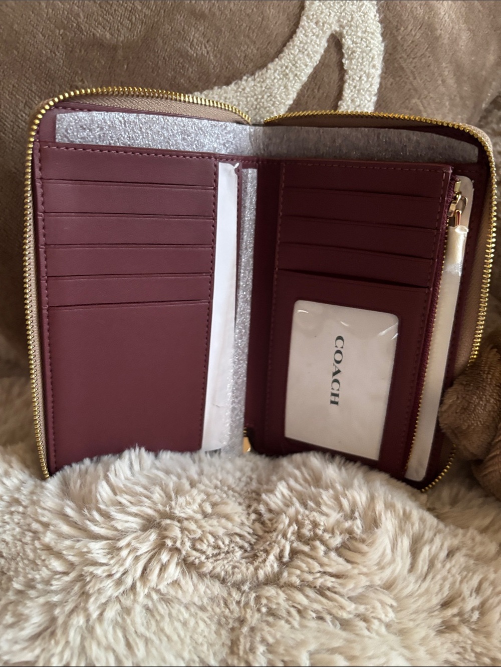 Coach Pebbled Zip Wallet - Taupe Beige with Gold Logo - Picture 3 of 3